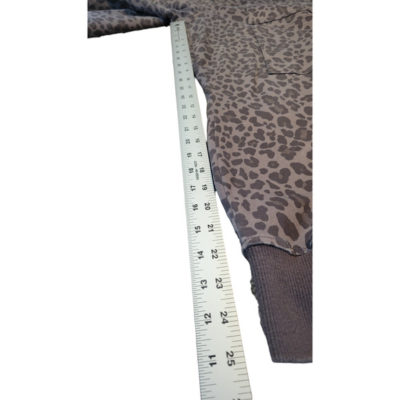 Level 99 Womens‎ Utility Jogger Pants Gray Leopard Print Size 30 - Picture 9 of 10